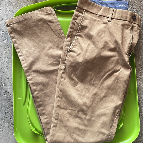 Old Navy Ultimate Slim Pants - Picture 2 of 5